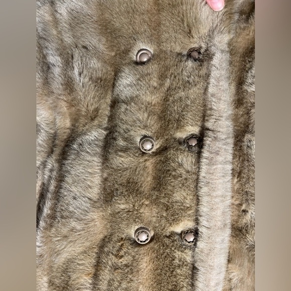 Royal Minke by Hillmoor Vintage faux fur Coat approximate size Medium EUC - Picture 5 of 16